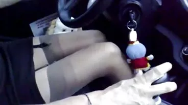 Trio video porno mamme zoccole e facciale a sorpresa