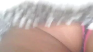 Due lesbiche Kenna James e la calda mamme porche lesbiche Bella Rolland si toccano la sexy cliente adolescente