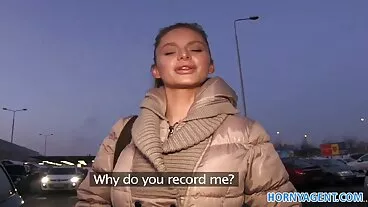 Due sporchi ufficiali dell'LP catturano e scopano una milf porche video timida ladra adolescente Megan Sage