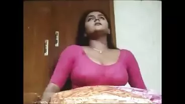 Questo simpatico taccheggiatore incapace si nonne porche amatoriale fa scopare duramente oggi
