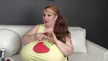 Ragazze ebano sexy prendono un grosso mamme porcelline cazzo bianco