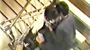 Due troie a mamme giapponesi troie turno squirtano sul cazzo p1