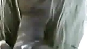 Troie urinarie succhiano mamme tettone porche cazzi
