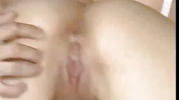 TGirl Aubrey Kate adora quando si mamme troie casalinghe fa scopare nelle sue posizioni preferite