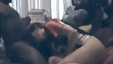 TGirl Jonelle Brooks cerca di sedersi mentre si fa scopare dal cazzo di un tizio mamme troie con figli